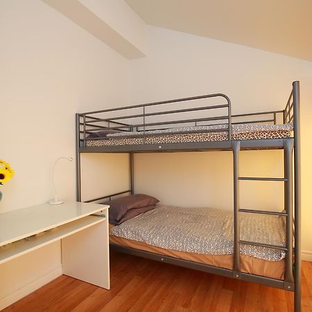 Toronto Chinatown Inn Экстерьер фото